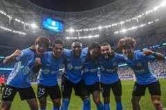 申花夏窗引援引争议，锋线哑火冬窗调整策略