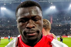 从英甲到英超大腿！曼联6380万求购被拒，伯恩茅斯明码标价6000万镑不放手